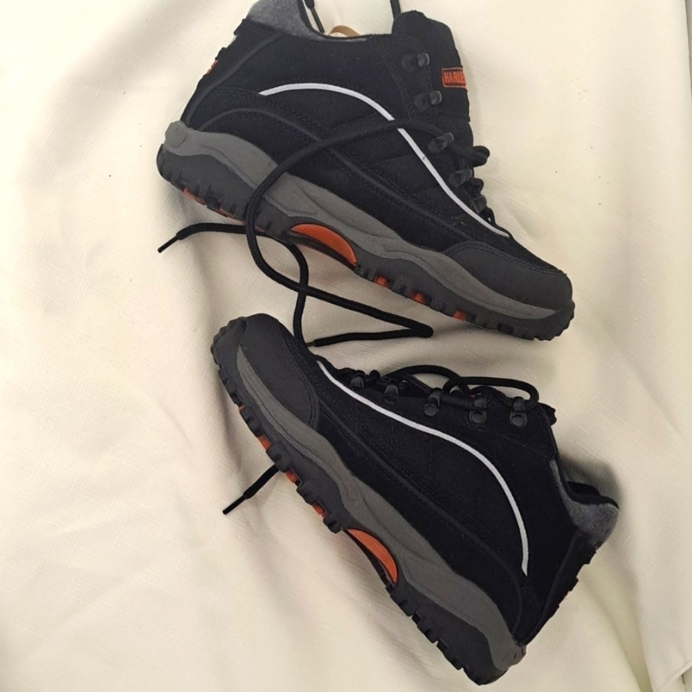 Harley- Davison boots size 6